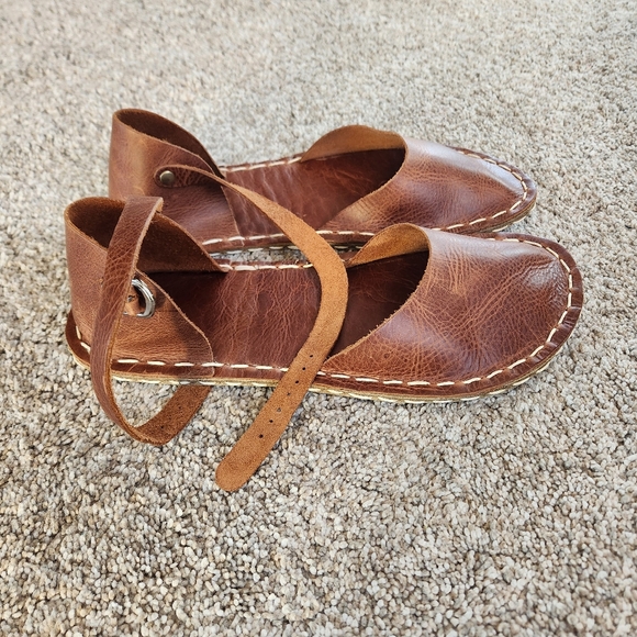 Handmade Leather Barefoot Grounding Sandals (Size 10) - Picture 3 of 7